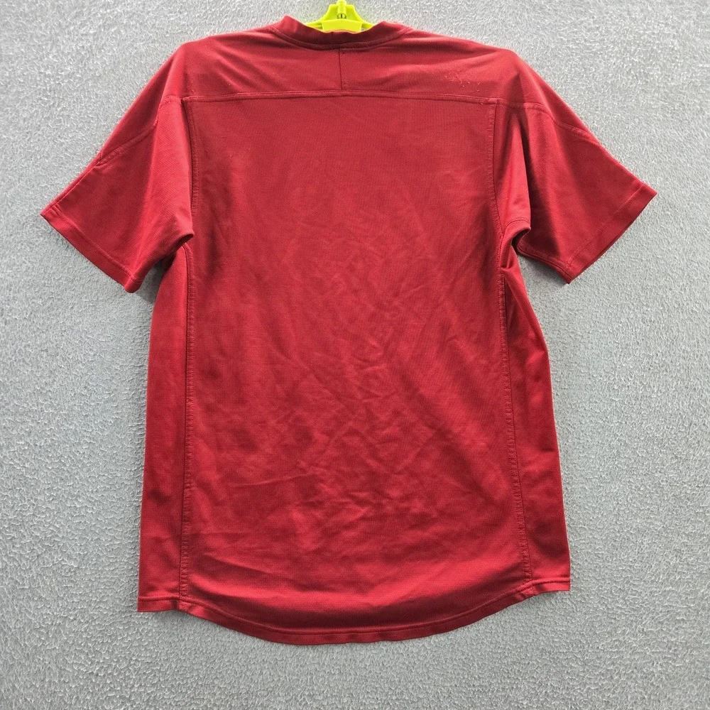 VINTAGE Nike Men Shirt L Red Logo Mini Swoosh Embroidered Activewear  Y2K READ